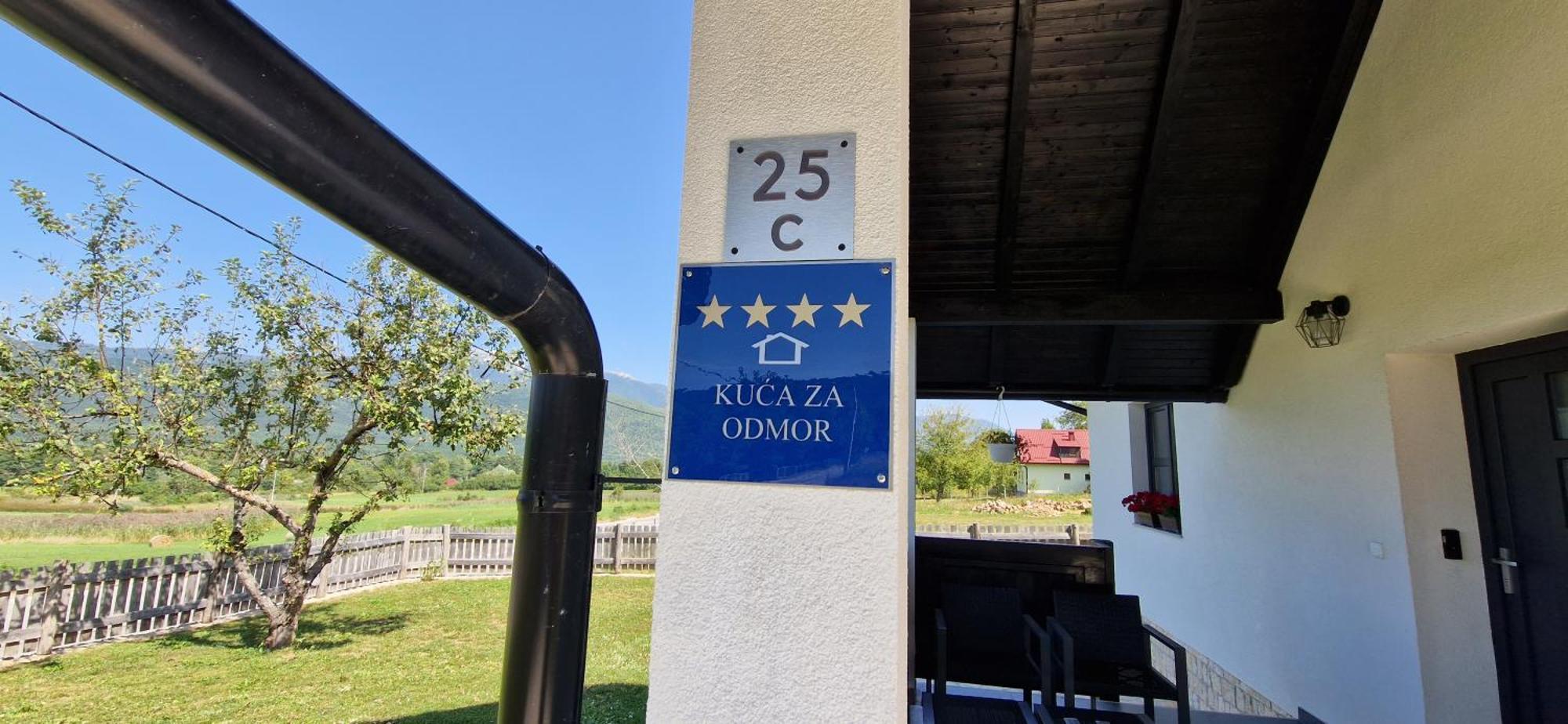 Plitvice Apis Villa Korenica Ngoại thất bức ảnh
