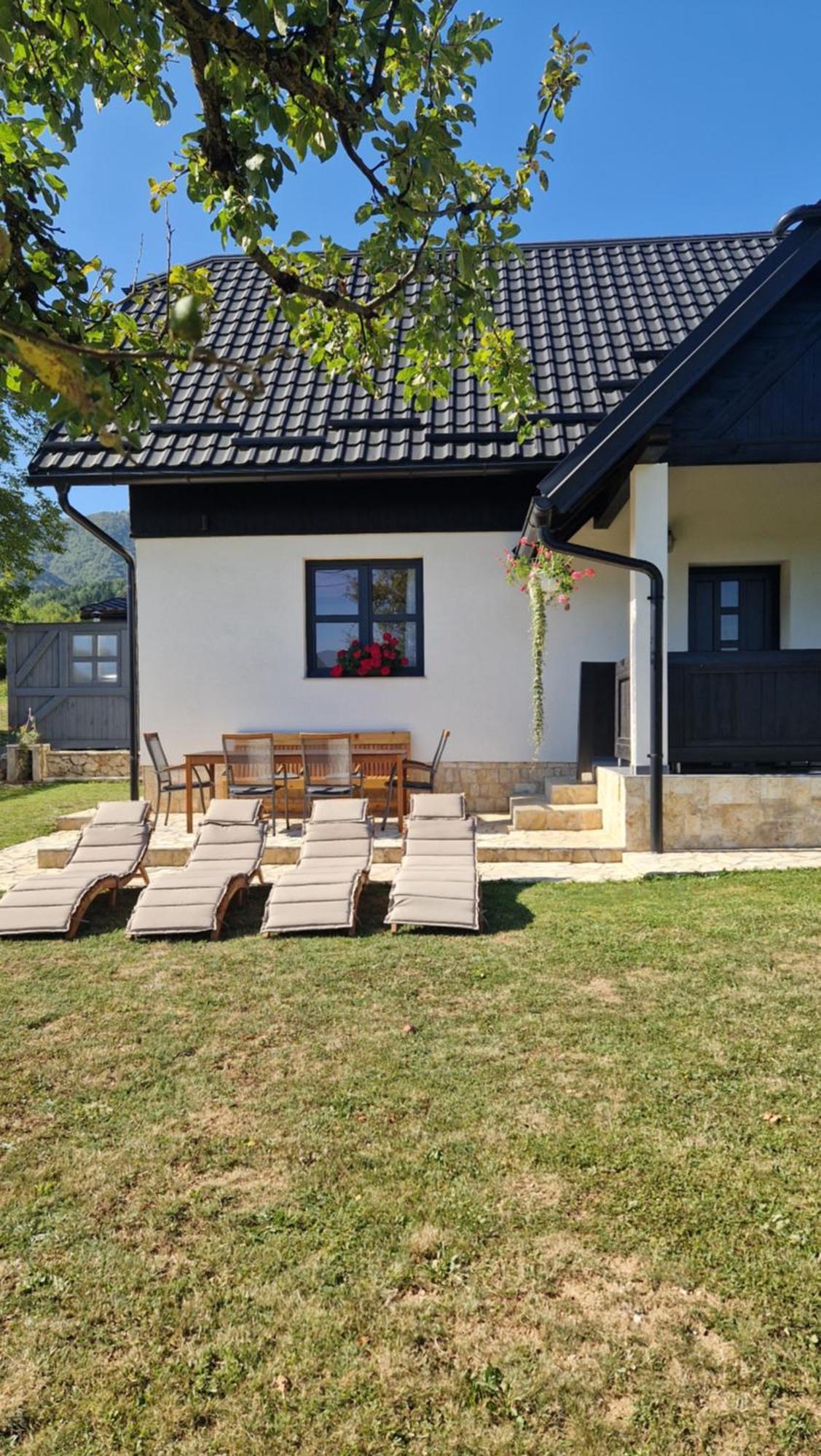 Plitvice Apis Villa Korenica Ngoại thất bức ảnh